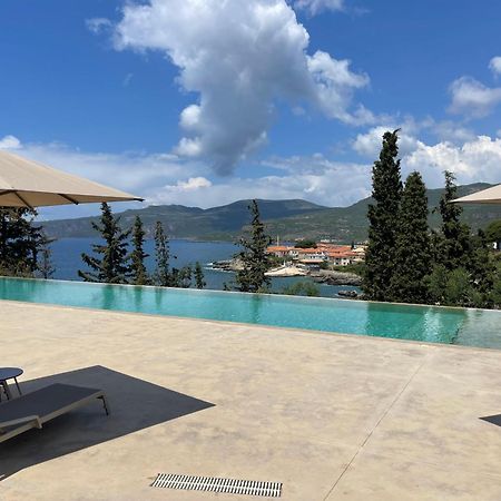 Diapori Suites Hotel 卡德哈米利 外观 照片